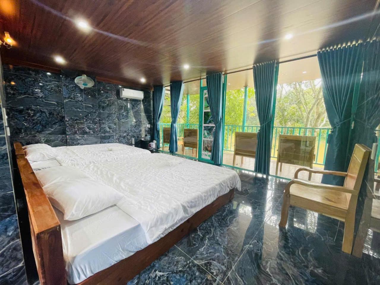 Green Bamboo Lodge Resort Cat Tien Exterior photo